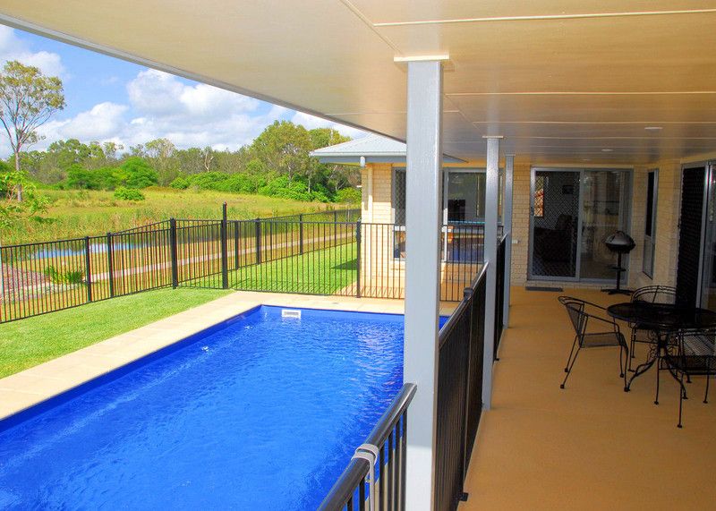 22 Spinnaker Drive, POINT VERNON, QLD 4655
