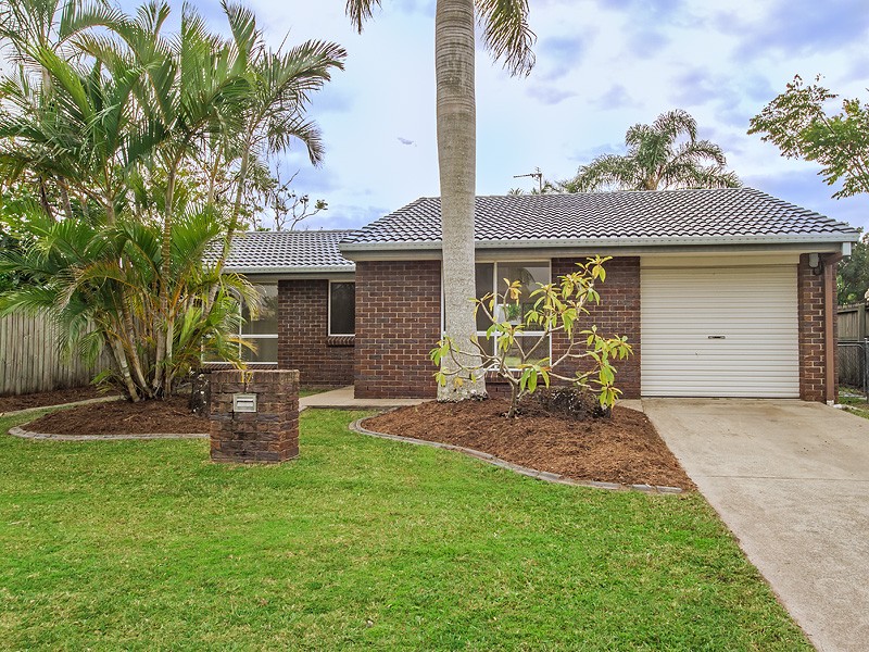17 Cumberland Drive, VARSITY LAKES, QLD 4227
