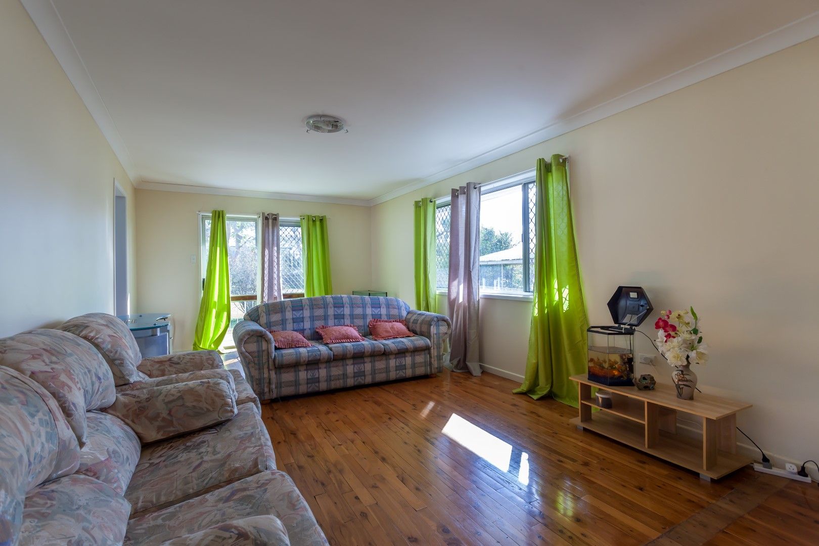 2a Hillside Street, NEWTOWN, QLD 4350