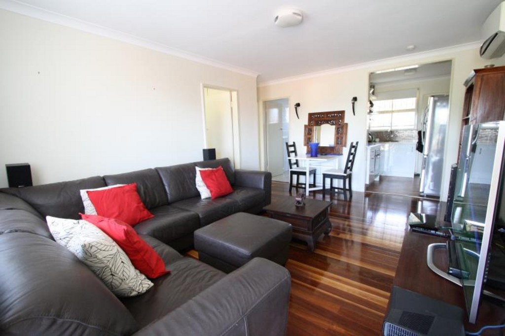 4/9 Miriam Street, HOLLAND PARK WEST, QLD 4121