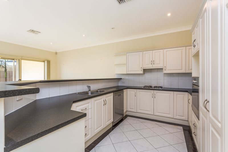 4 Edwin Street, WEST LAKES SHORE, SA 5020