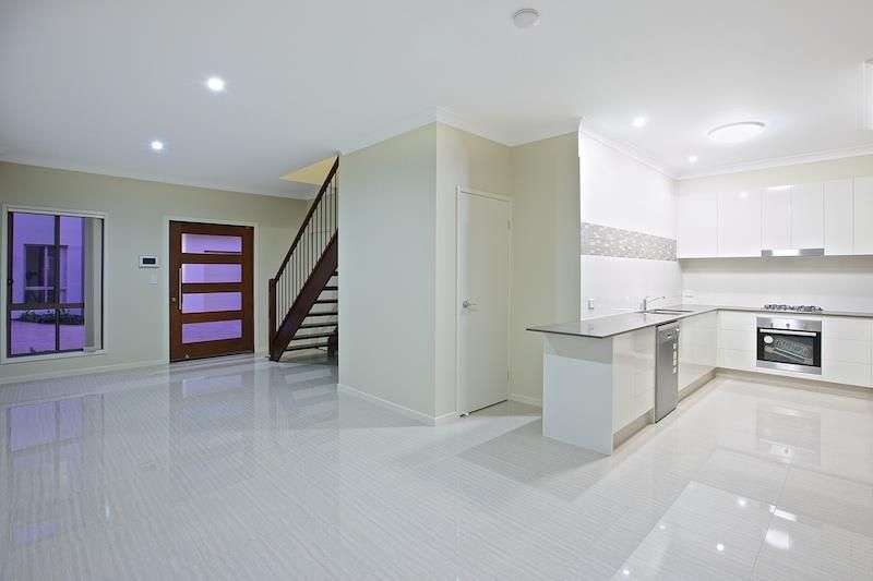 2/6 Bond Street, CLEVELAND, QLD 4163
