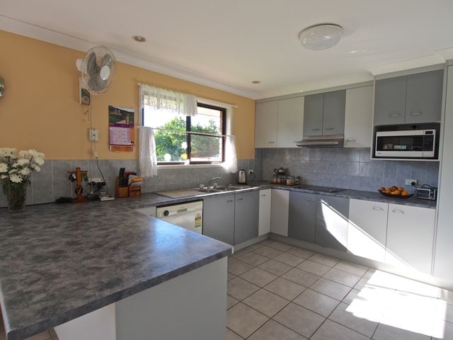 10 skiff Court, BANKSIA BEACH, QLD 4507