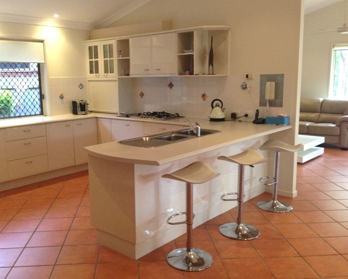 13 Admiralty Drive, ALEXANDRA HEADLAND, QLD 4572