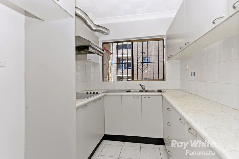 2/114 Harris Street, HARRIS PARK, NSW 2150