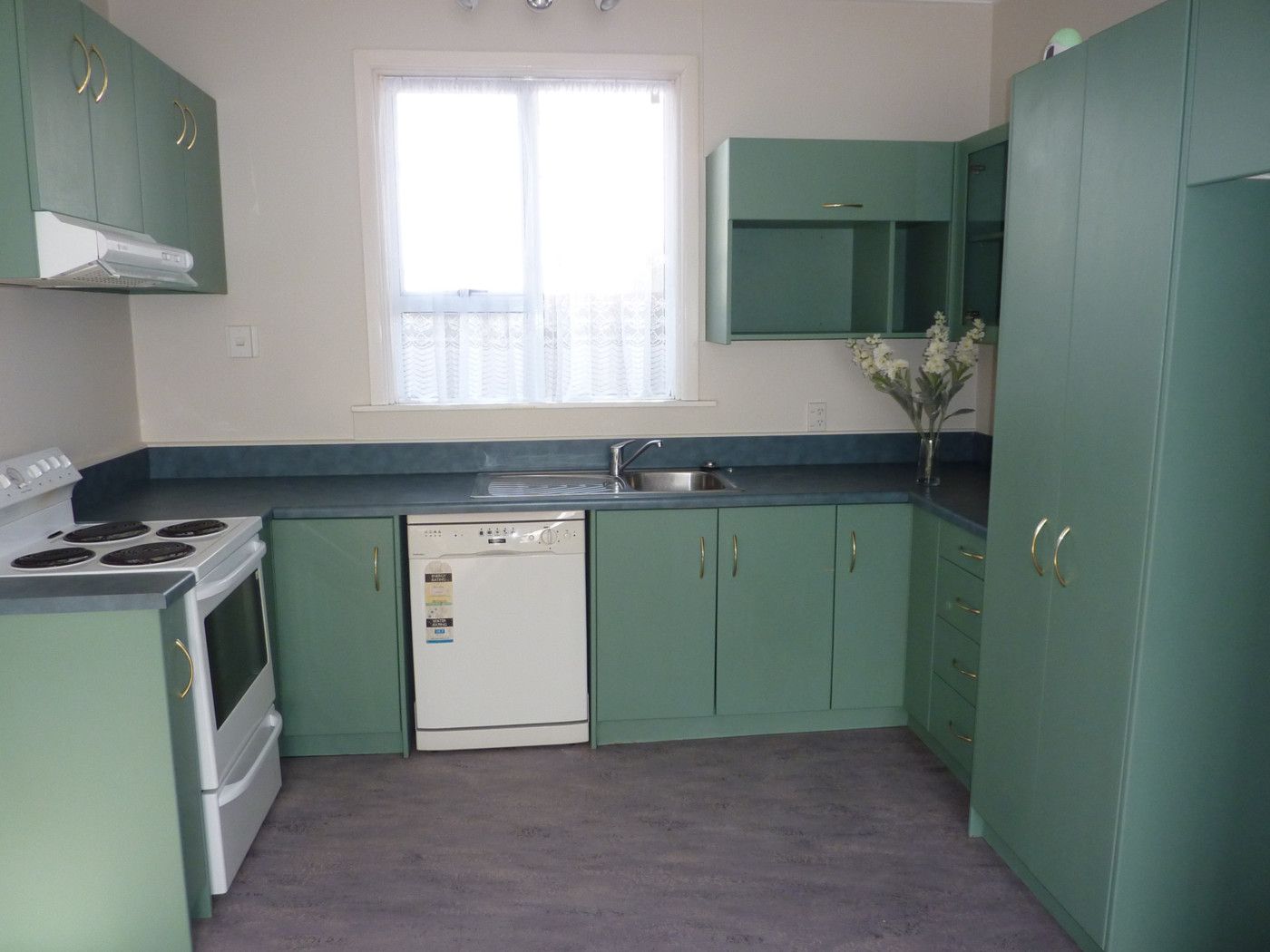 27 Moffett Street, HORNBY, Christchurch City