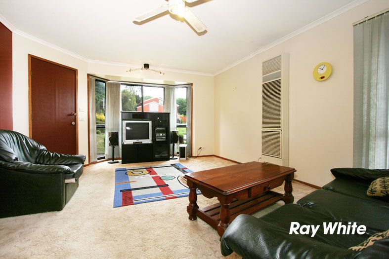 63 Allora Avenue, FERNTREE GULLY, VIC 3156