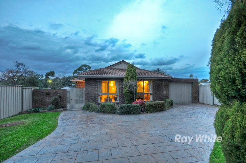 21 Saxon Avenue, WANTIRNA, VIC 3152