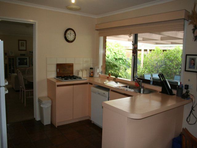 30 Denham Crescent, CRANBOURNE NORTH, VIC 3977