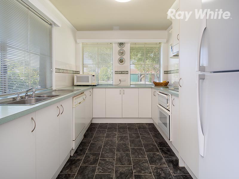 1/2 Saville Avenue, LAVINGTON, NSW 2641