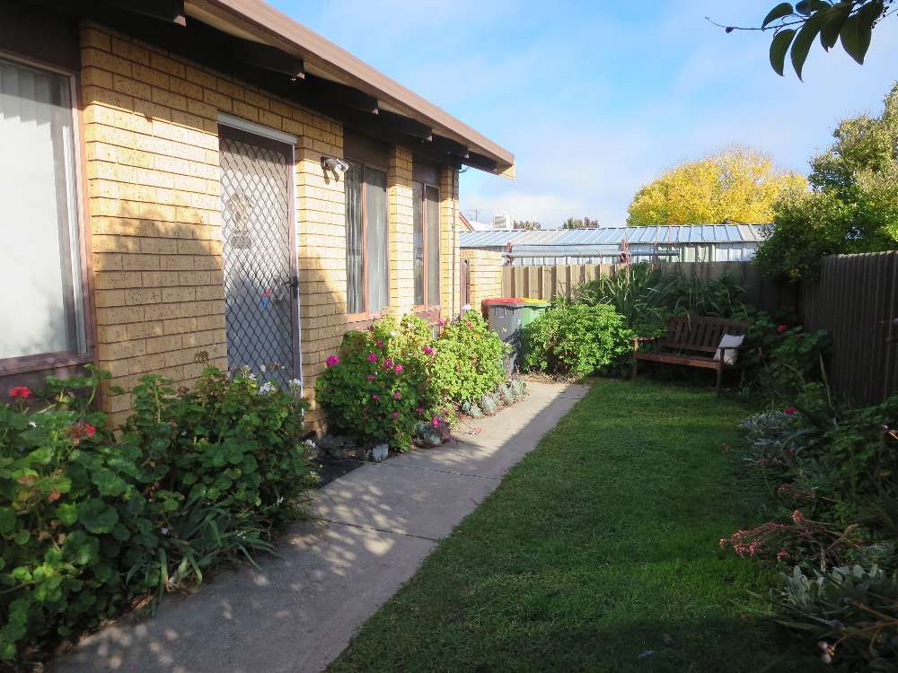 635 Storey Street, LAVINGTON NSW 2641