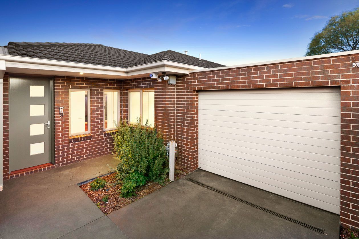 7 Reid Street, OAKLEIGH SOUTH VIC 3167