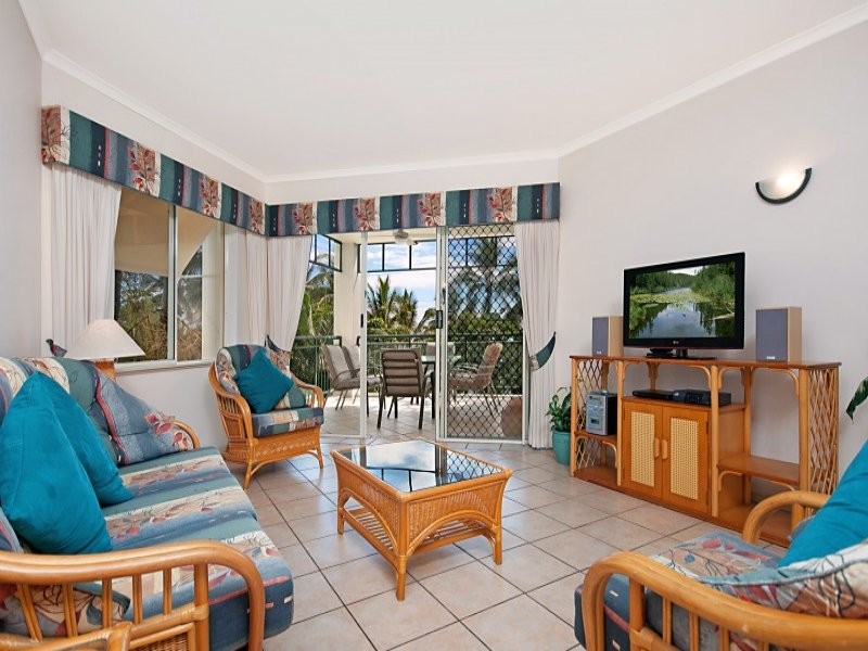 8/39 Vasey Esplanade, TRINITY BEACH, QLD 4879