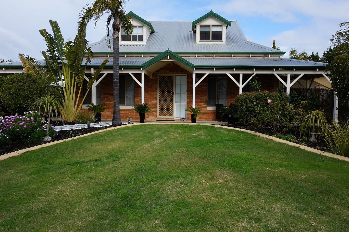 8 Teetree Court, BEECHBORO WA 6063