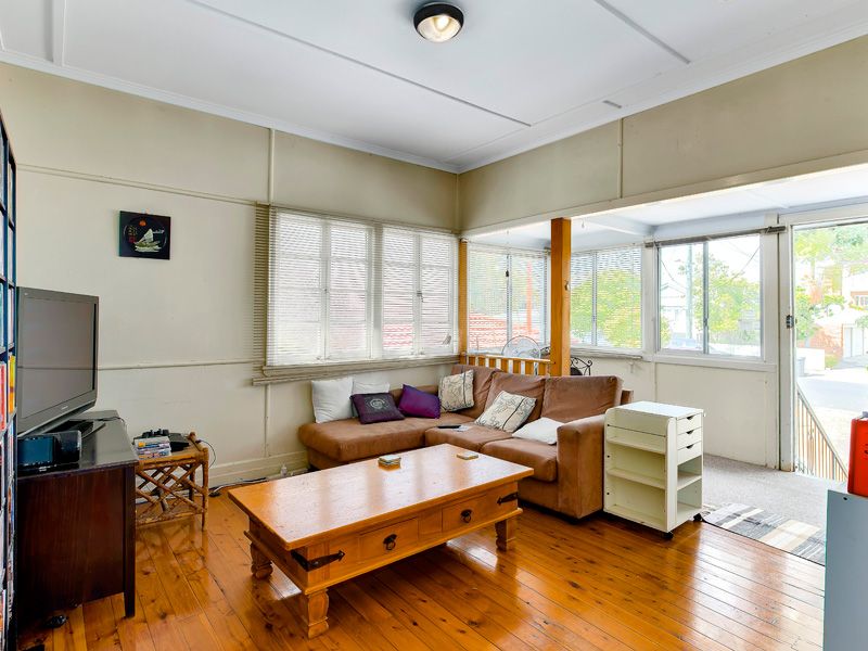 29 Malcolm Street, HAWTHORNE, QLD 4171