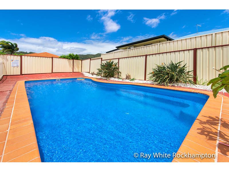 12 Nagle Drive, NORMAN GARDENS, QLD 4701