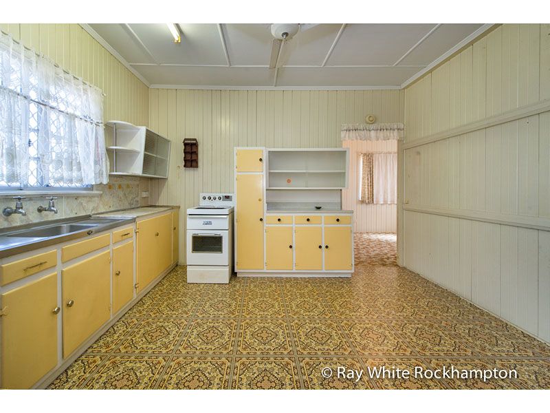 30 Hogan Street, PARK AVENUE, QLD 4701