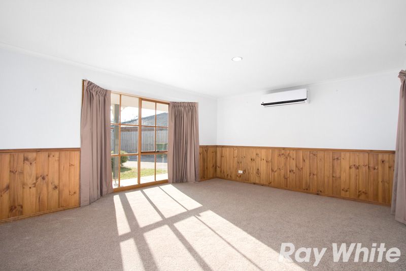 16 Cyprus Place, PAKENHAM, VIC 3810