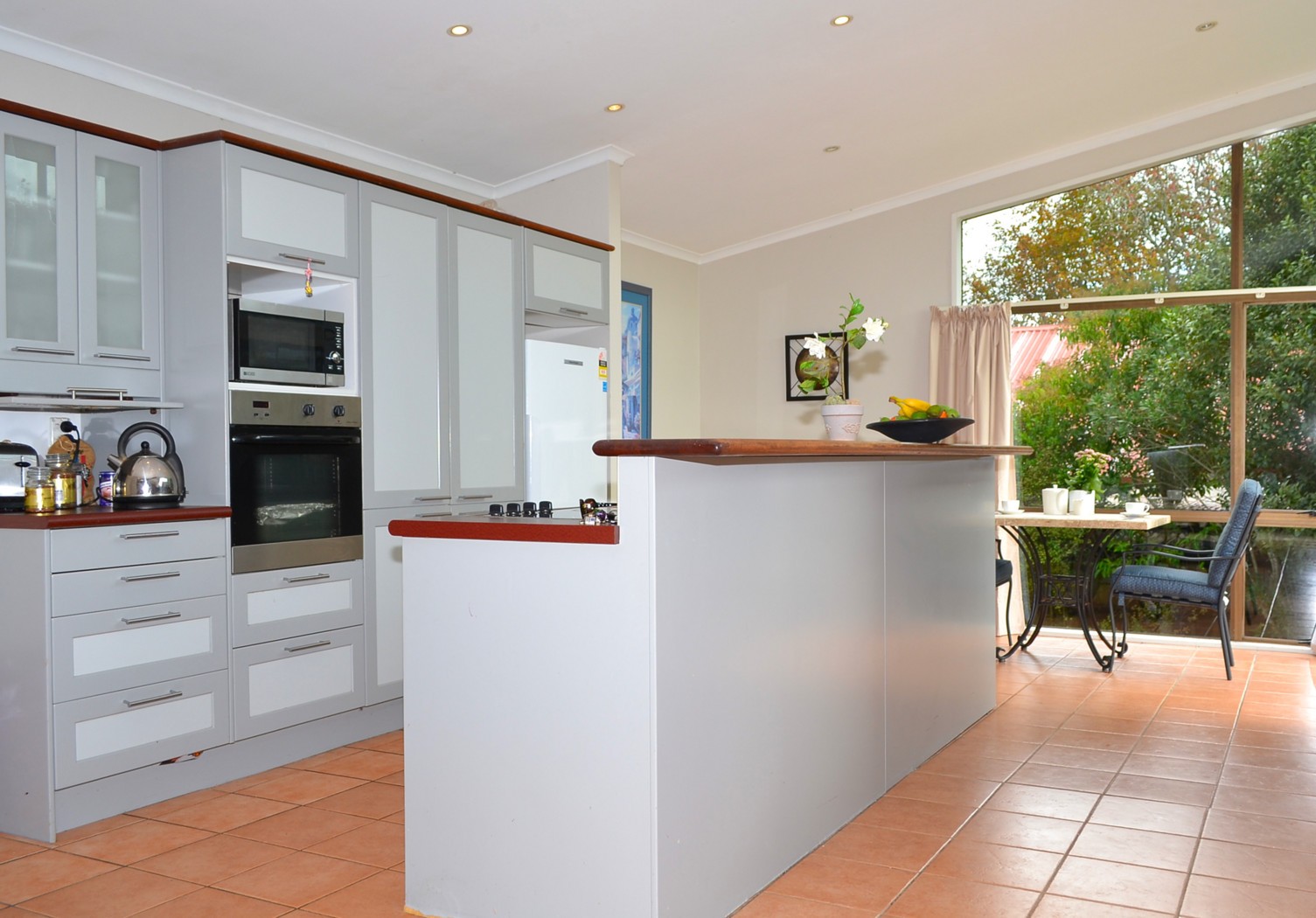 14 Hutchinsons Road, BUCKLANDS BEACH, Manukau City