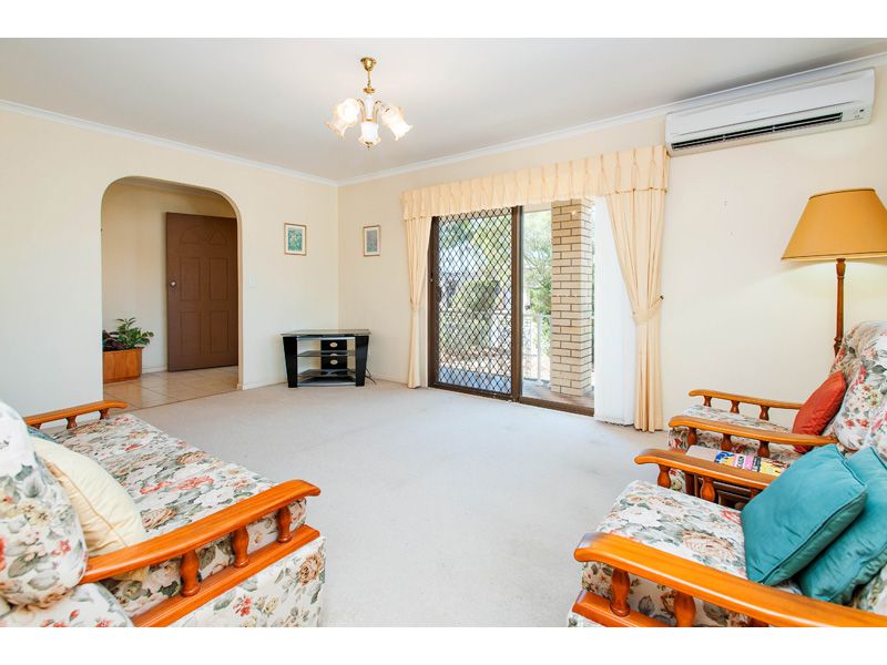 49 Cummin Street, WISHART, QLD 4122