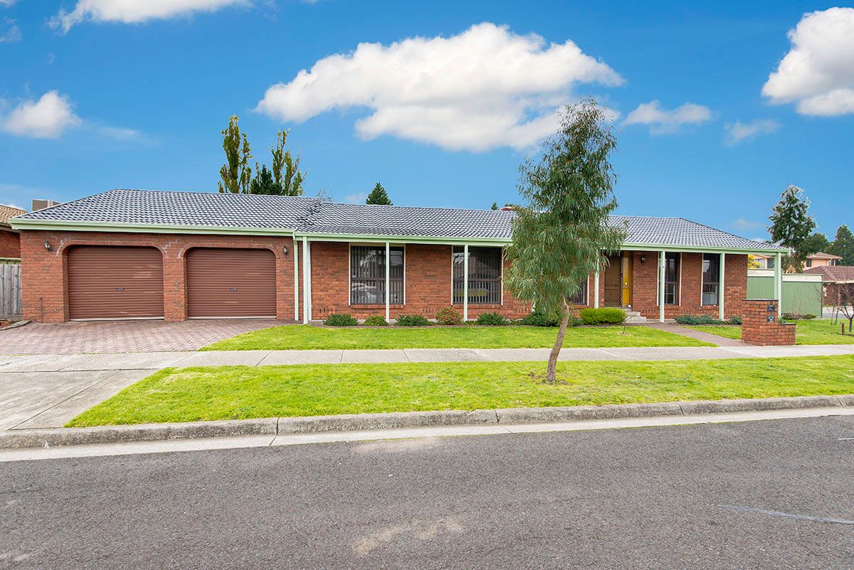 21 McClelland Drive, MILL PARK VIC 3082