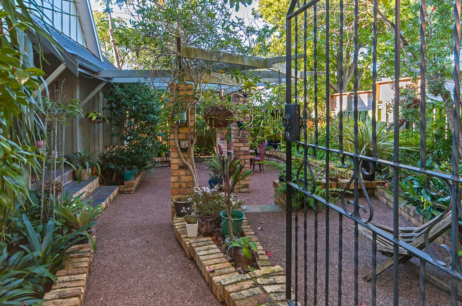 24 Beach Road, MELLONS BAY, Manukau City