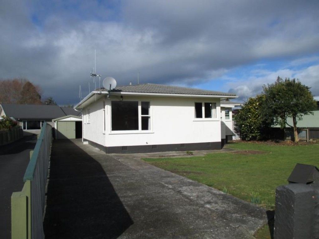 33 Queen Street, FEILDING, Manawatu District