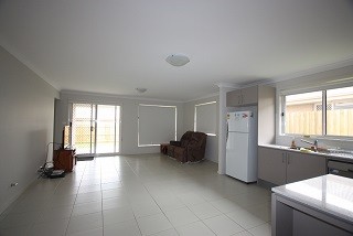3 Kerrigan Crescent, ELDERSLIE, NSW 2570