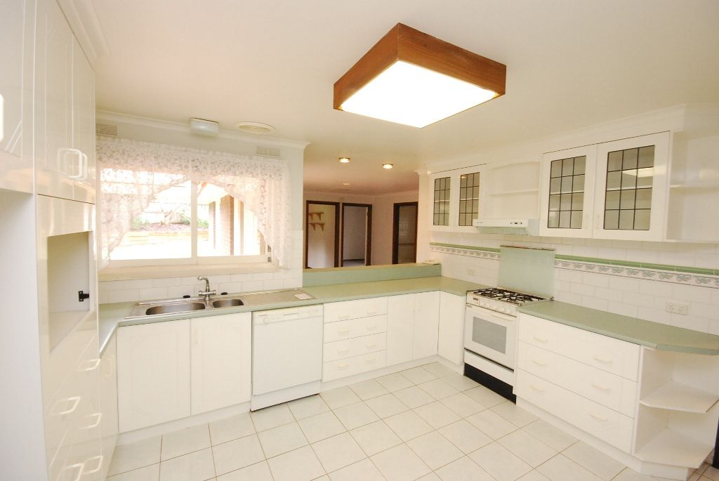 3 Boak Avenue, MOUNT HELEN, VIC 3350