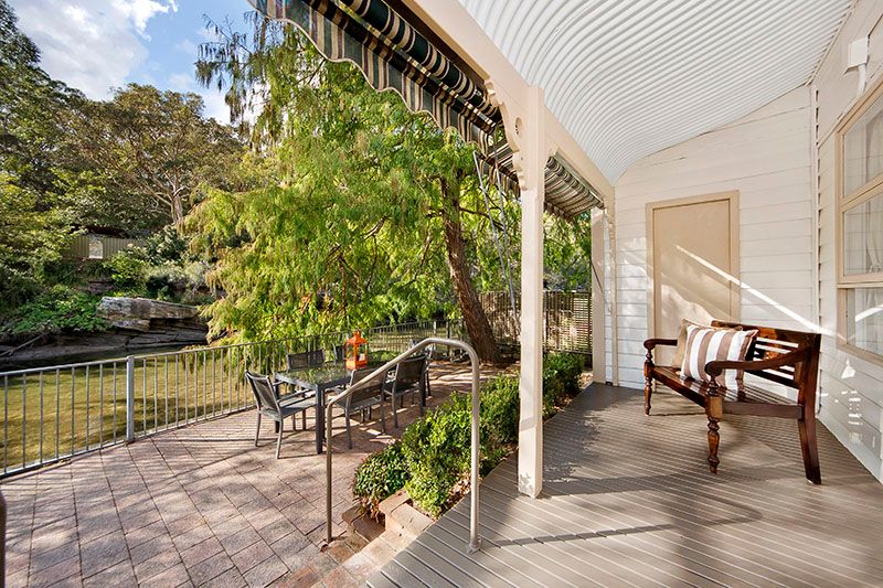 8 Thorp Road, WORONORA NSW 2232