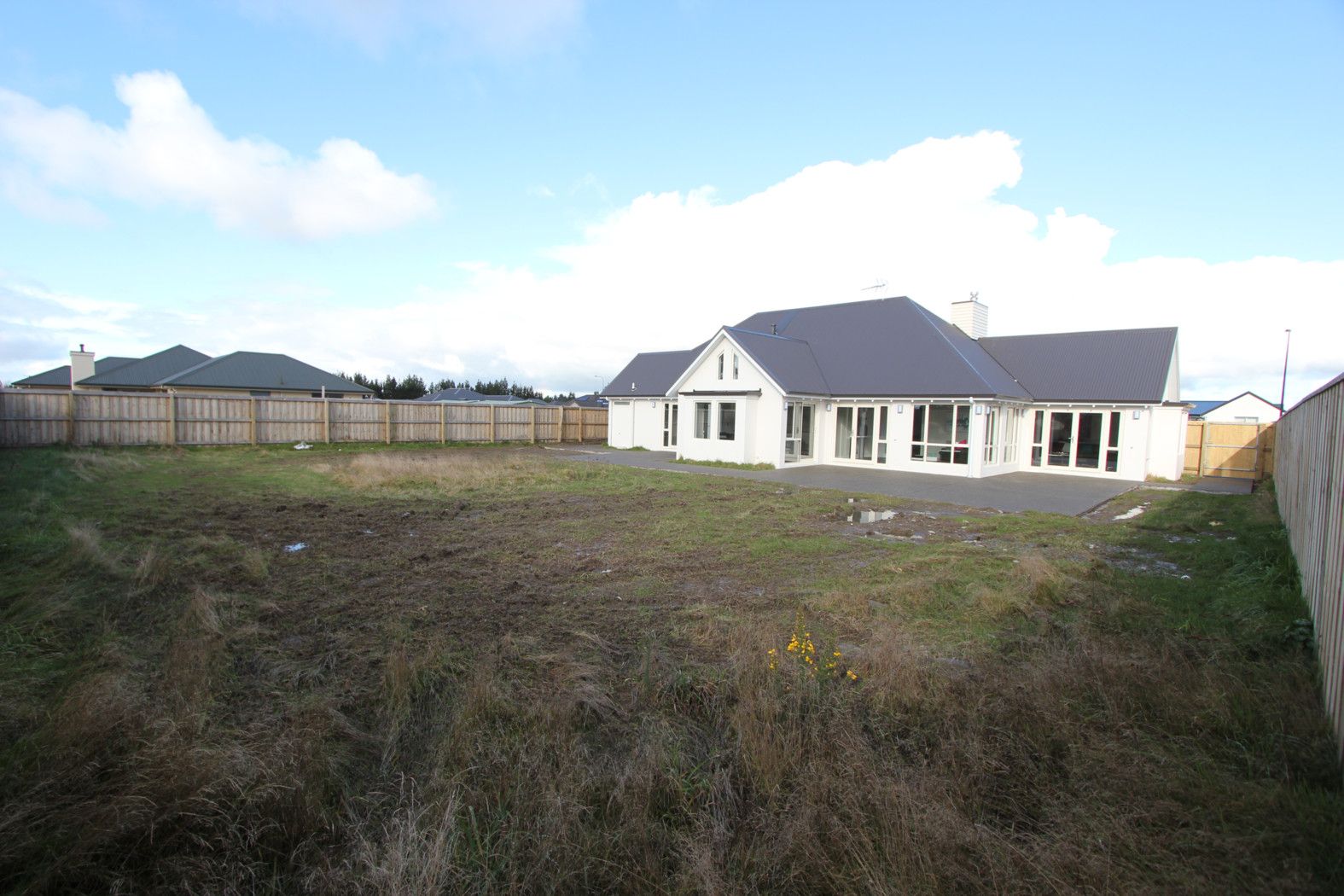 4 Barnsley Crescent, WEST MELTON, Selwyn District