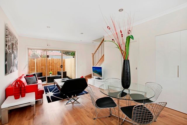 2/44 Boldrewood Parade, RESERVOIR, VIC 3073