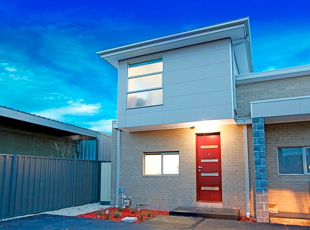 70 Miranda Road, RESERVOIR VIC 3073