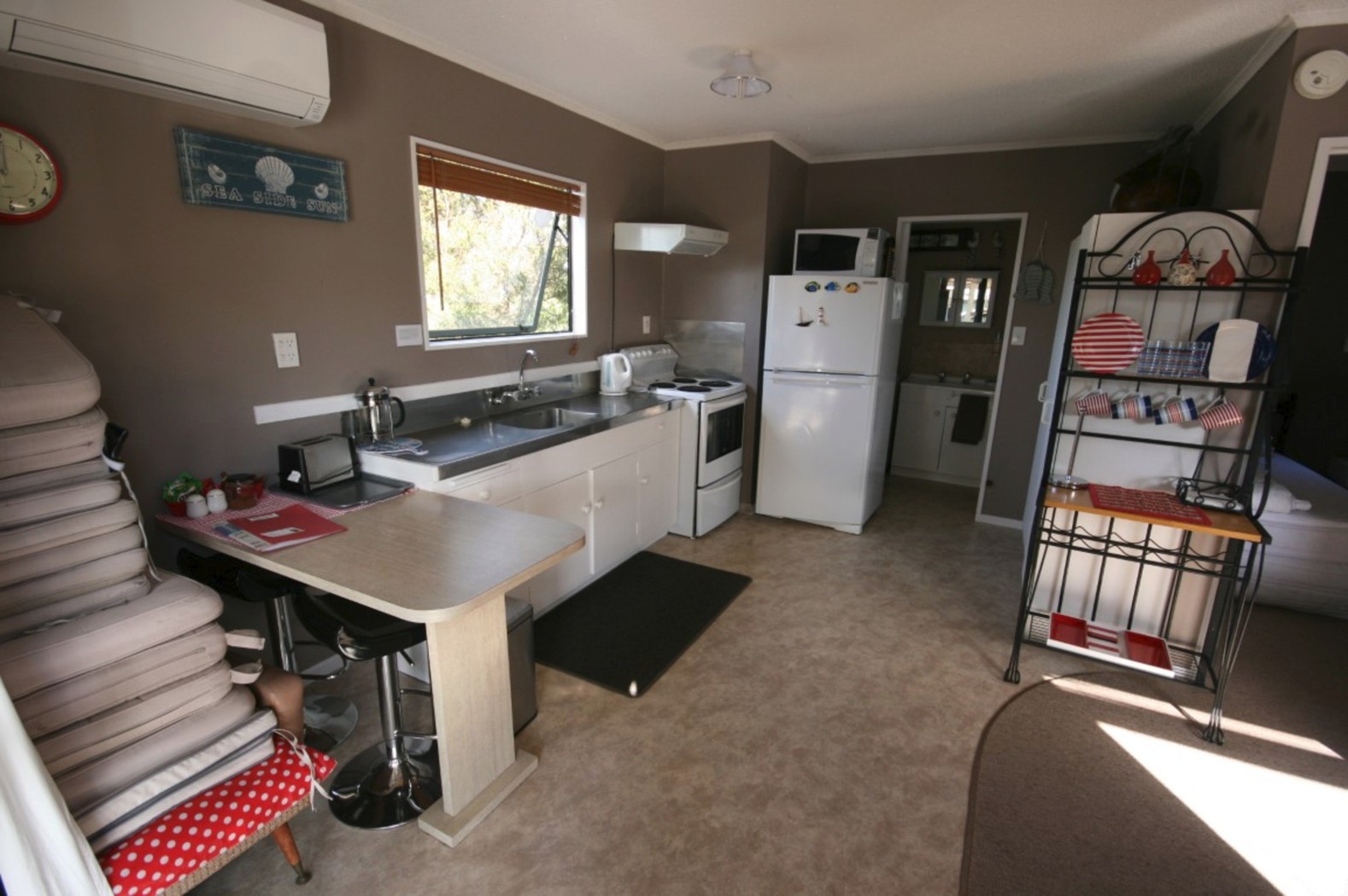 27 Bayview Road, RAGLAN, Waikato District