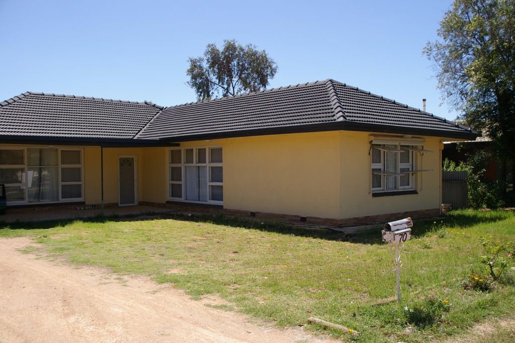 70 Twentieth Street, RENMARK SA 5341