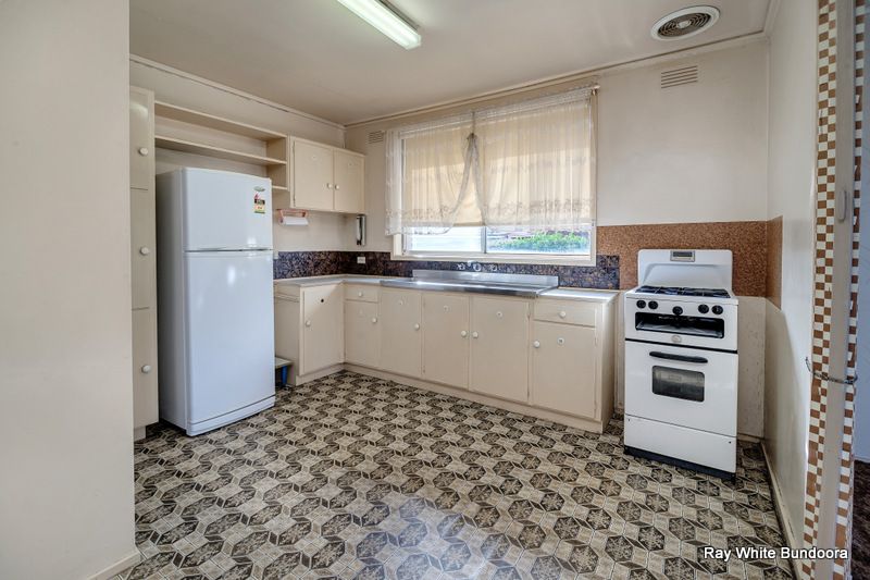45 Noorong Avenue, BUNDOORA, VIC 3083
