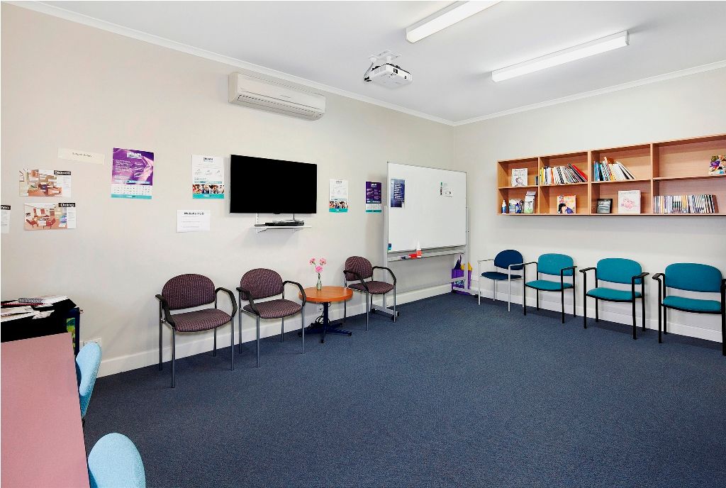 4 East Street South, BAKERY HILL, VIC 3350