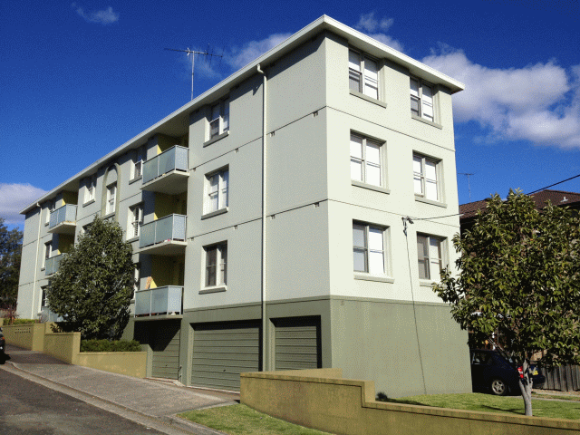 10 Ross Street, GLADESVILLE NSW 2111