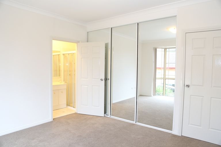 Villa D/77 Terry Road, EASTWOOD, NSW 2122