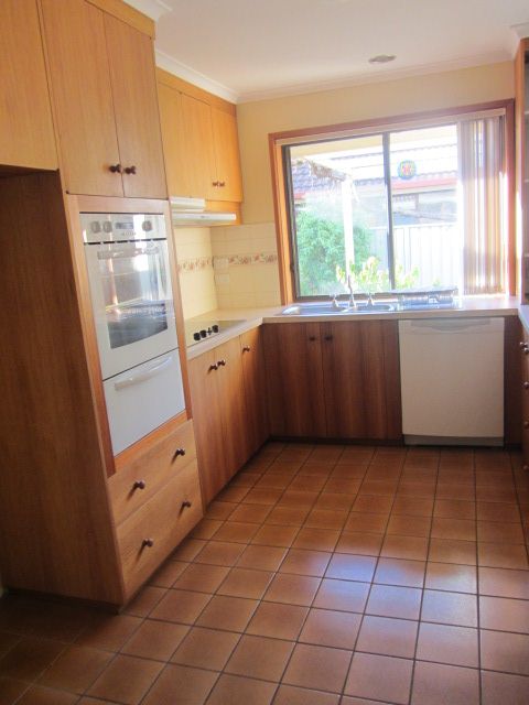 380 Poplar Drive, LAVINGTON, NSW 2641