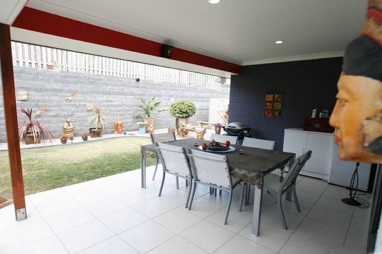 17 Jowarra Street, KALLANGUR, QLD 4503