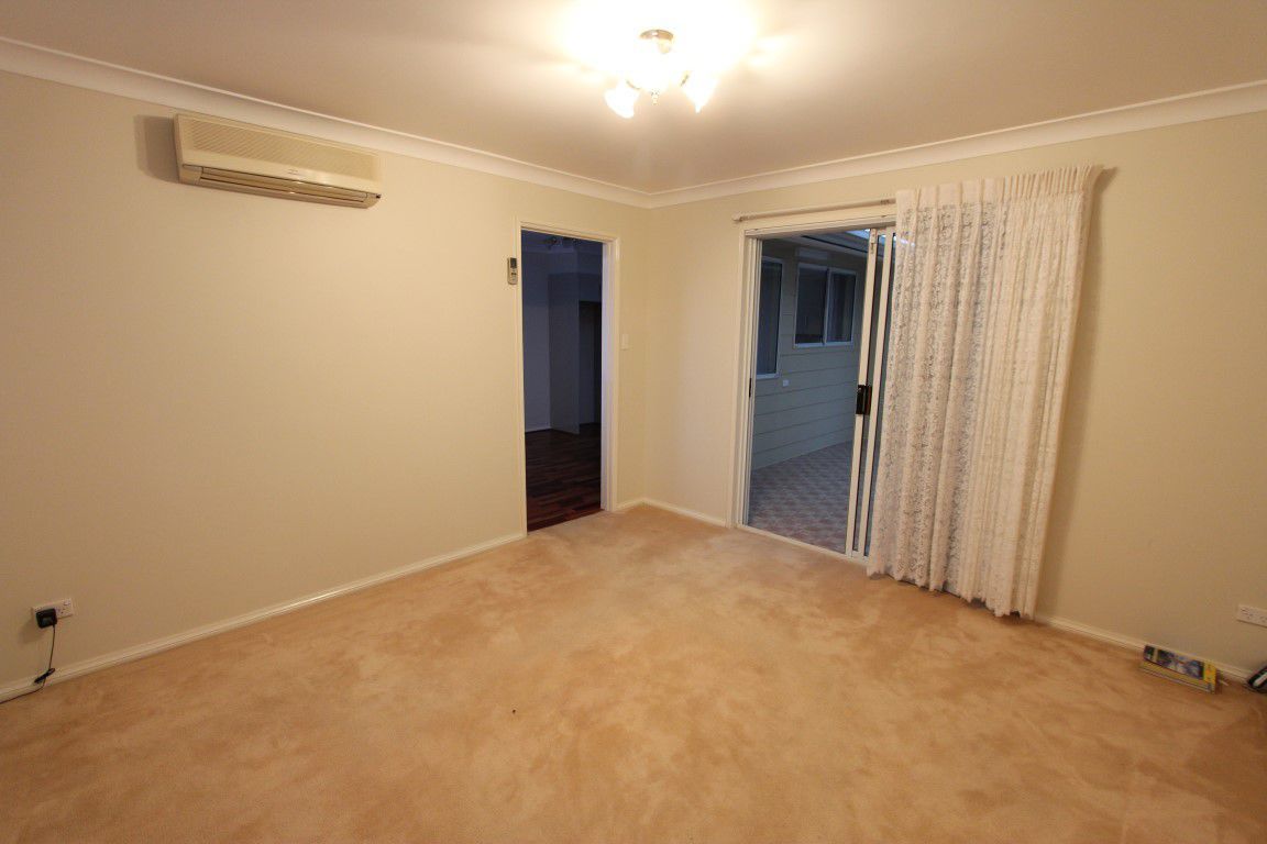 1/335 Tuggerawong Road, TUGGERAWONG, NSW 2259