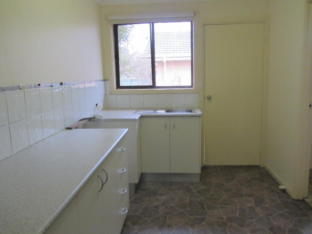 1/418 Douglas Road, LAVINGTON, NSW 2641