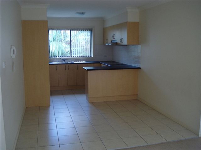 2/13 Hercules Street, WOLLONGONG, NSW 2500