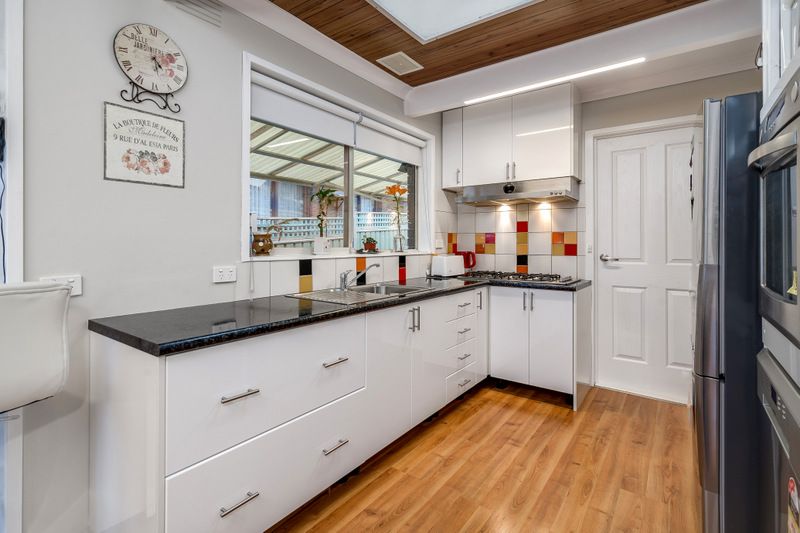 8 Gillingham Street, WATSONIA NORTH, VIC 3087