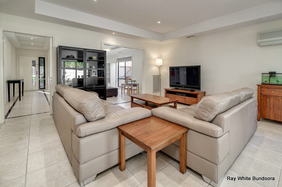 13 Flowering Gum Grove, SOUTH MORANG, VIC 3752