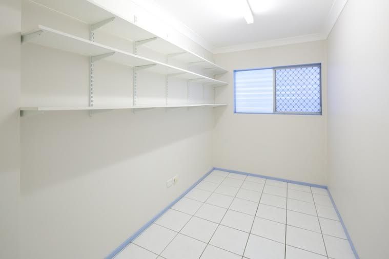1/5 PERRY Place, BIGGERA WATERS, QLD 4216