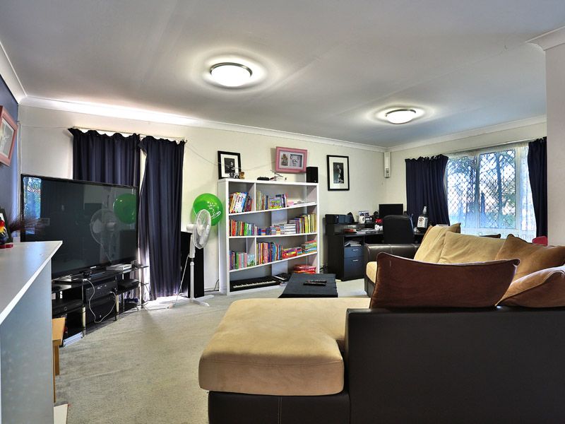 28 Orchid Crescent, FITZGIBBON, QLD 4018