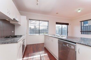 10 Middlesborough Drive, CRAIGIEBURN, VIC 3064