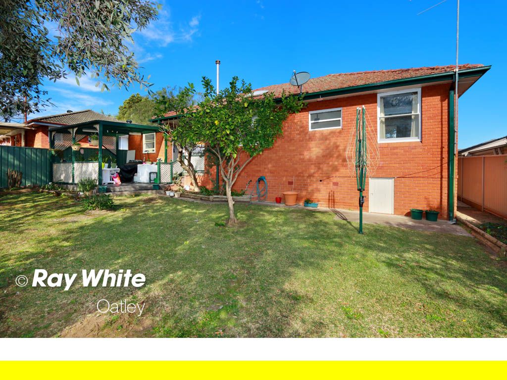 15 Waldo Crescent, PEAKHURST, NSW 2210